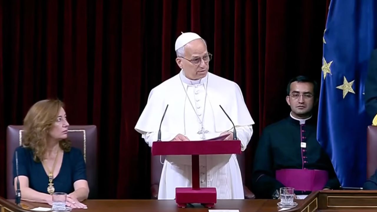 Pope Leo speaking to Spanish lawmakers.